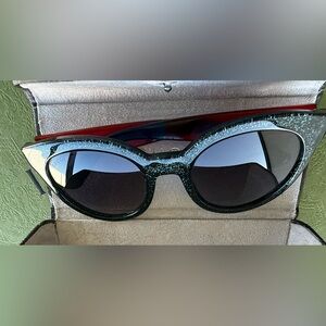 Gucci Black and Silver Sunglasses Accessories